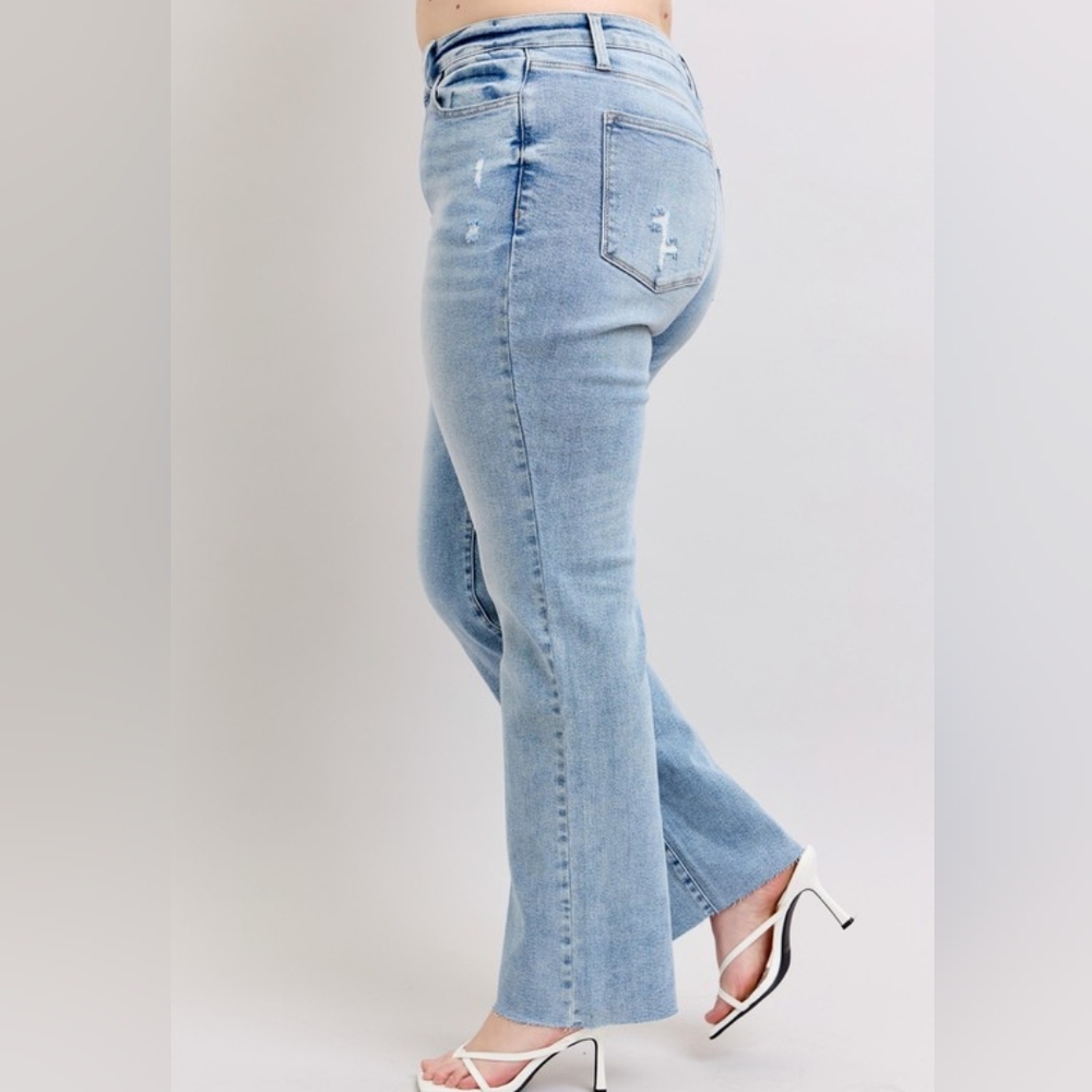 Judy Blue Mid-Rise Relax Dad Straight Leg Distressed Jeans Raw Hem Denim Pants - Picture 2 of 16